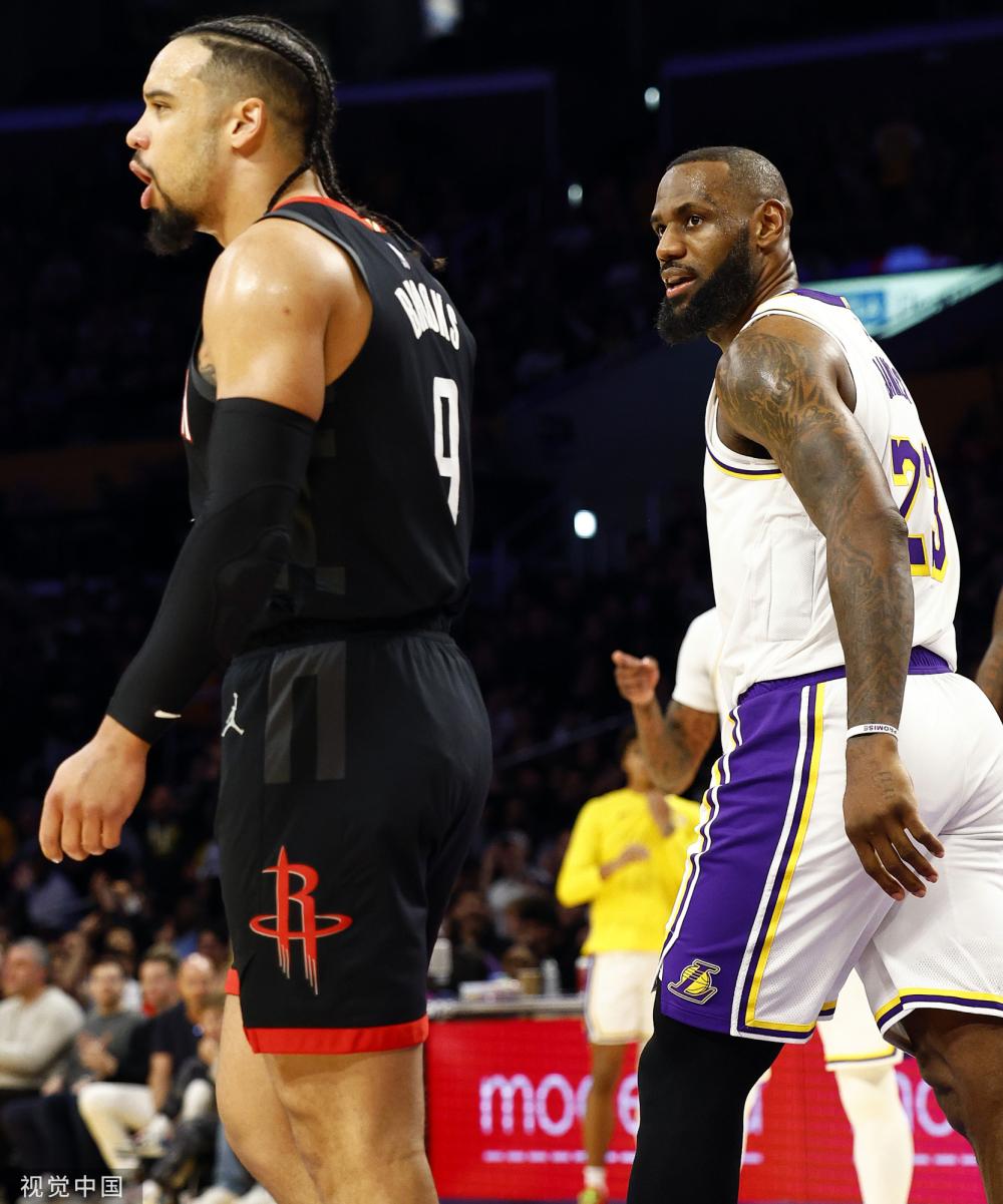 这一坚定的 这一坚定的