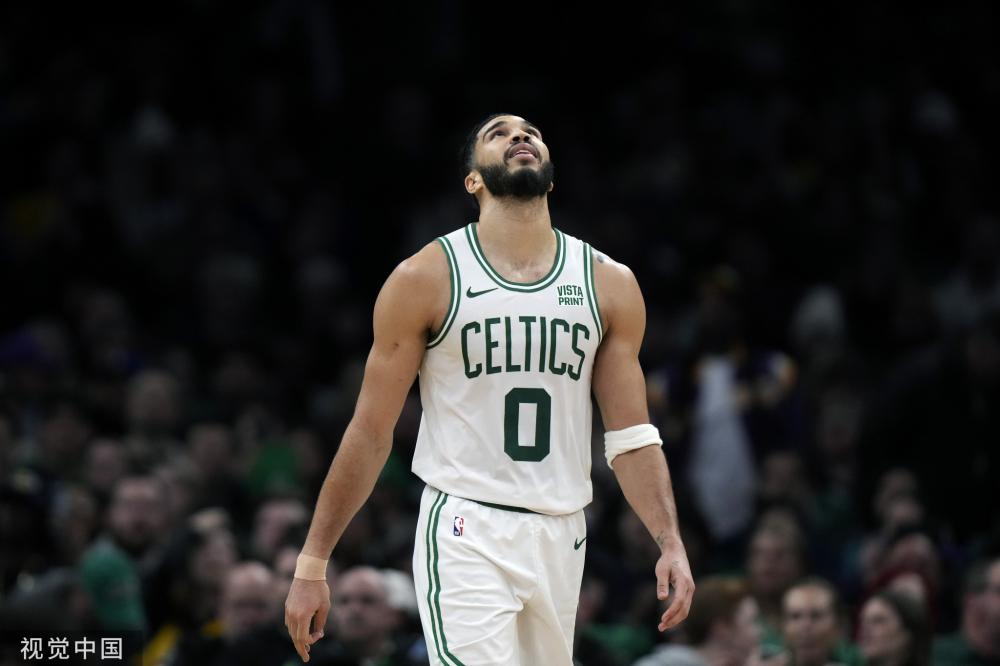 在防守端的 在防守端的