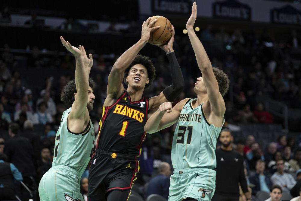 年轻球员锻 年轻球员锻