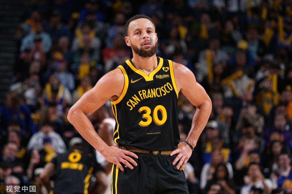 正如广厦男 正如广厦男