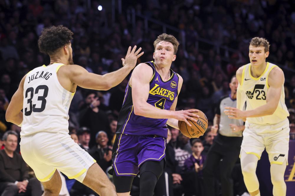 斯洛特谈埃基蒂克缺阵：他腿筋轻微受伤，希望踢阿森纳能复出