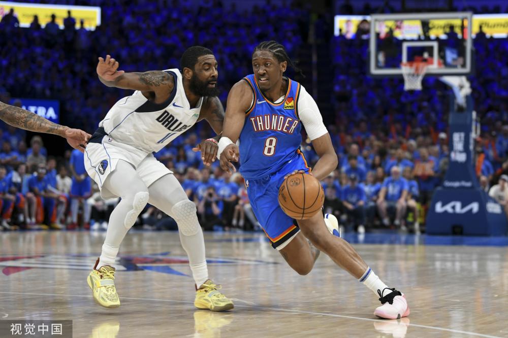 斯洛特谈埃基蒂克缺阵：他腿筋轻微受伤，希望踢阿森纳能复出